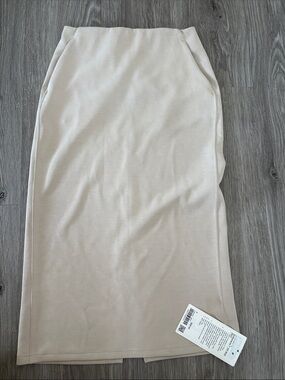 Lululemon soft stream high-rise miniskirt